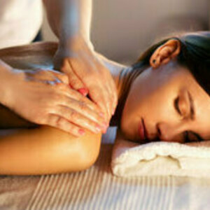 Laurence CALLAREC - Pilates - Massages Renata Pierrefeu-du-Var, Entreprise locale