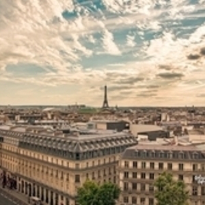 21 Safe Locker Paris 15, Entreprise locale